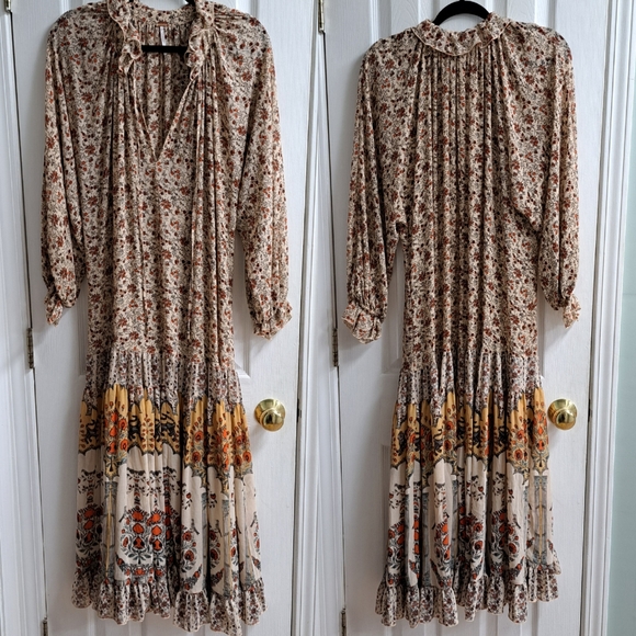 Free People ๐ค๐งก Feeling Groovy Border Print Maxi Dress in Sand Combo - Picture 2 of 15